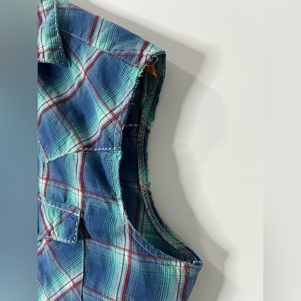 Wrangler Button Down - Picture 7 of 7